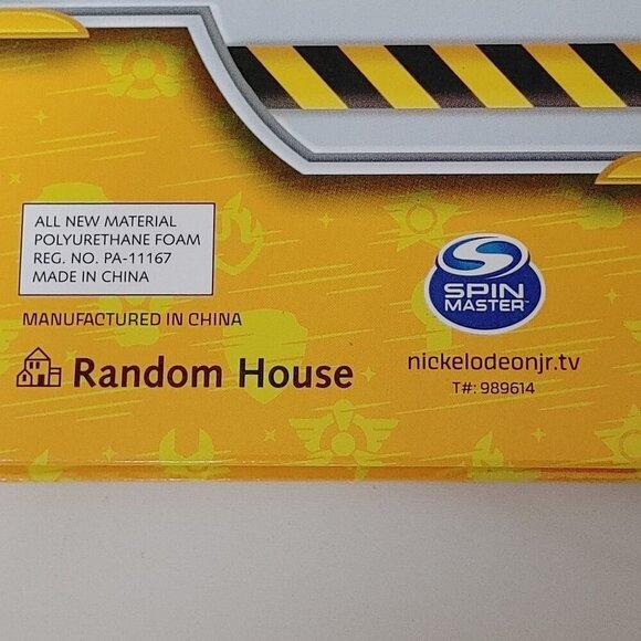 PAW Patrol 5-Minute Stories Collection - Books - Picture 3 of 4